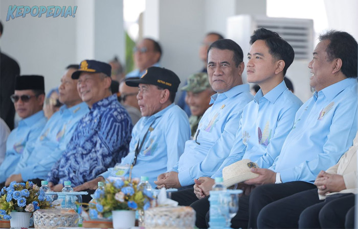 POLBANGTAN YOMA: Wapres Gibran Rakabuming Raka didampingi Mentan Amran Sulaiman membuka Pekan Nasional (Penas) XVII Petani dan Nelayan Tahun 2026 di Gorontalo yang dihadiri ribuan petani dan nelayan dari seluruh Indonesia, untuk menunjukkan komitmen mewujudkan swasembada pangan berkelanjutan.