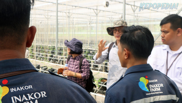 POLBANGTAN BOGOR: Direktur Polbangtan Bogor, Yoyon Haryanto mengatakan Program K-Smart Farm memiliki potensi besar sebagai sarana pembelajaran, pengembangan inovasi, dan penguatan kompetensi SDM pertanian. Hasil monitoring dan evaluasi perlu ditindaklanjuti secara konkret, mulai dari perbaikan fasilitas, peningkatan kemampuan teknis pengelola, hingga pengembangan aspek usaha dan pemasaran.